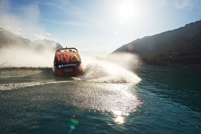 Jetboat Interlaken - The Thrill of Speed, Spins, and Splashing