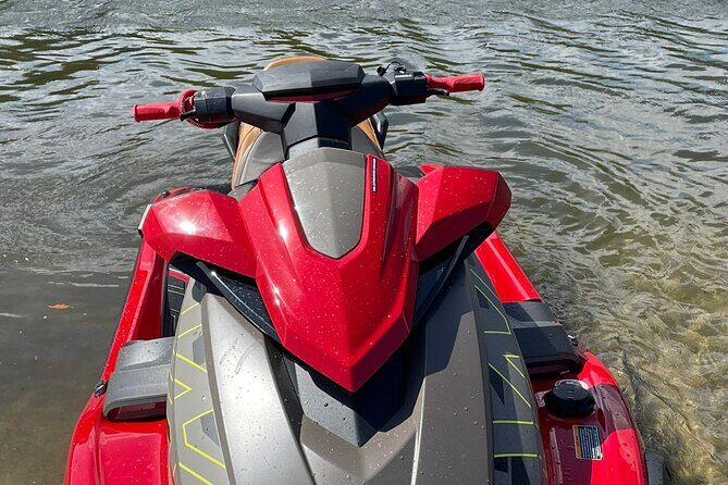 Jetski Rentals - Who Should Consider This Tour?
