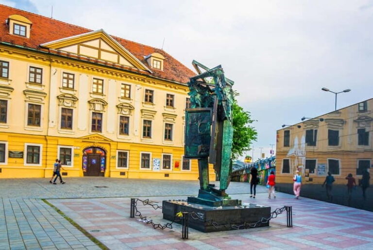 Jewish History of Bratislava Old Town Private Walking Tour - What to Expect on the Tour