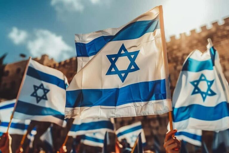 Jewish History of Nice Old Town Private Walking Tour - A Detailed Look at the Jewish History of Nice Private Walking Tour