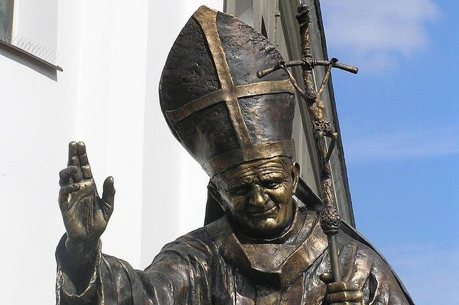 John Paul II Route Guided Tour With Private Transport - In-Depth Look at the Tour Itinerary