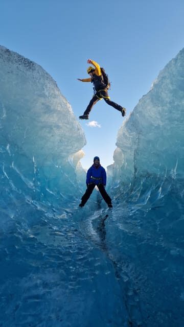 Jökulsárlón: Blue Ice Cave Tour and Glacier Walk - A Closer Look at the Jökulsárlón Blue Ice Cave and Glacier Walk Tour