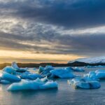 Jökulsárlón Floating Glacier & Diamond Beach Day Tour - Itinerary Breakdown: What to Expect