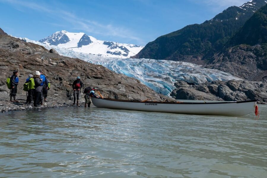 Juneau: Mendenhall Glacier Canoe Paddle and Hike - What Makes This Tour Stand Out?