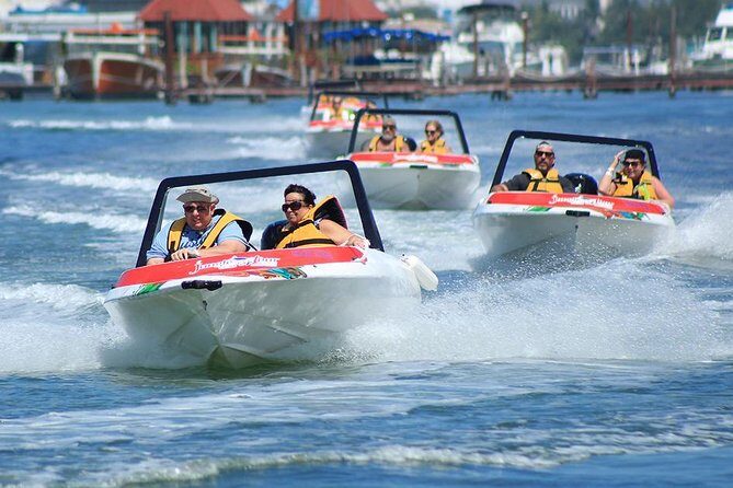 Jungle Tour In Cancun, drive a speedboat through the lagoon with your companion - Exploring the Details of the Cancun Jungle Tour