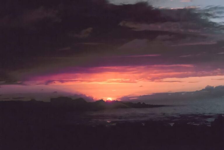 Kailua-Kona: Haunted History Ghost Walking Tour - Detailed Review of the Kailua-Kona Haunted History Ghost Walking Tour