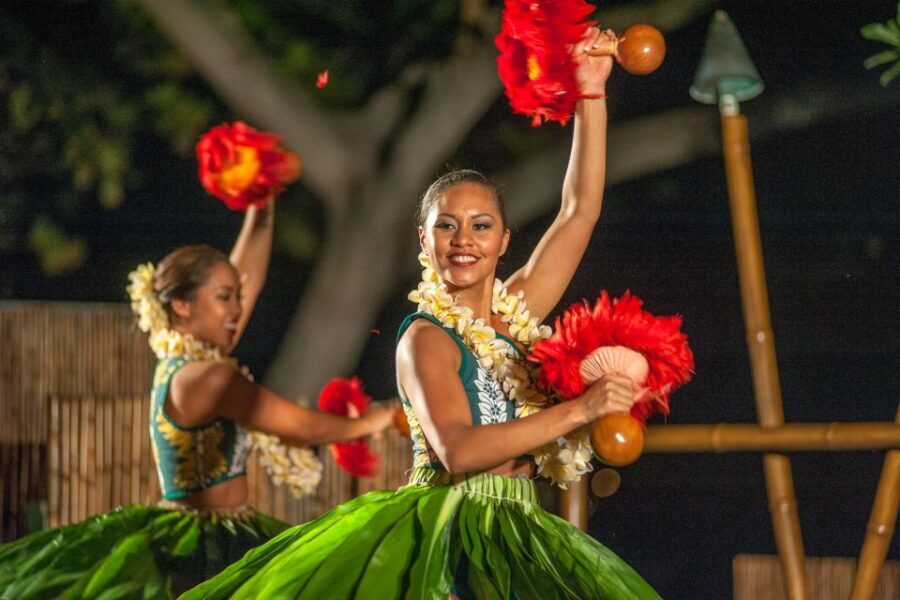Kailua-Kona: Voyagers of the Pacific Luau with Buffet Dinner - Who Will Love This Luau?