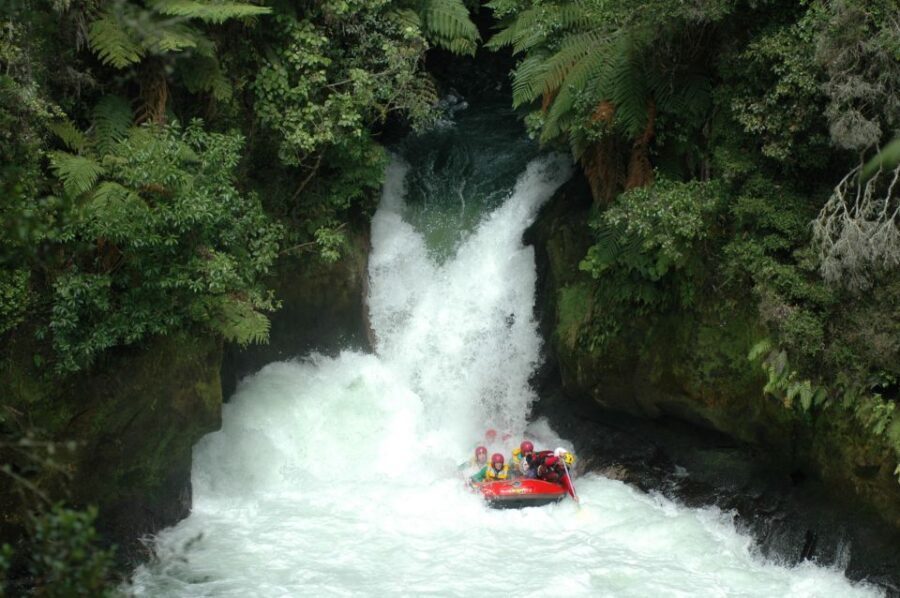 Kaituna River Rafting Grade 5 - The Thrill of the Rapids