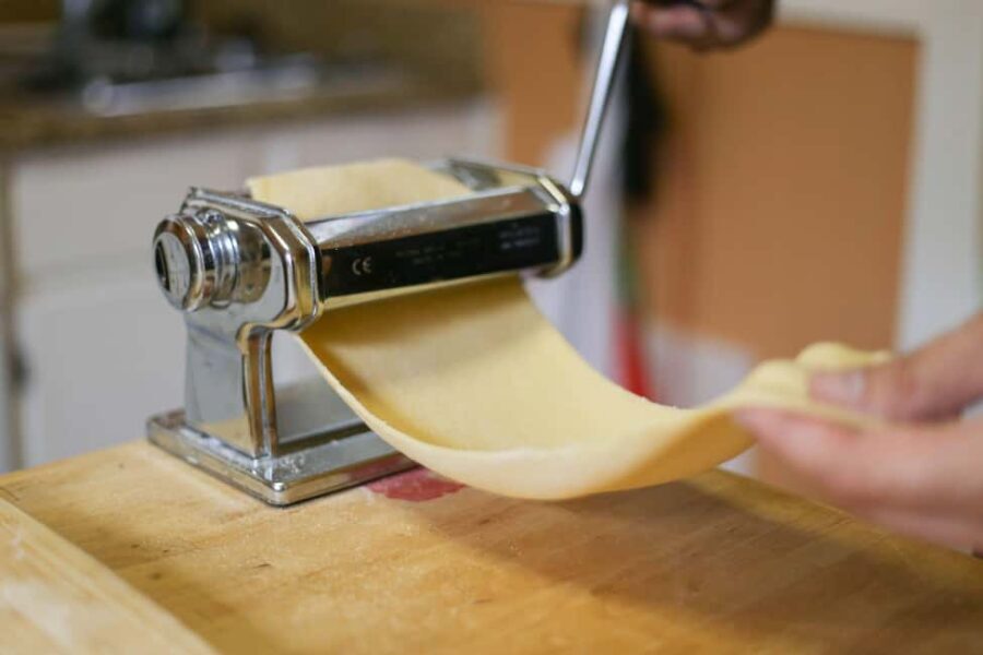 Kansas City: Fun Pasta Making Class With Local Chef - Location and Setting