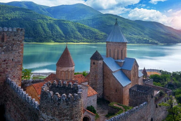 Kazbegi private tour: from Tbilisi - Exploring the Itinerary in Detail