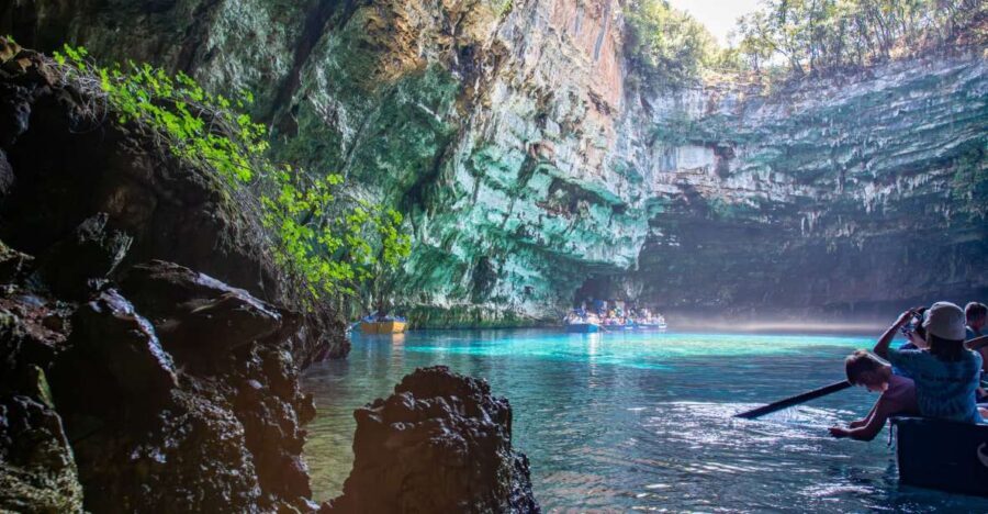 Kefalonia: Half-Day Lake Melissani and Drogarati Cave Tour - What Makes This Tour Stand Out