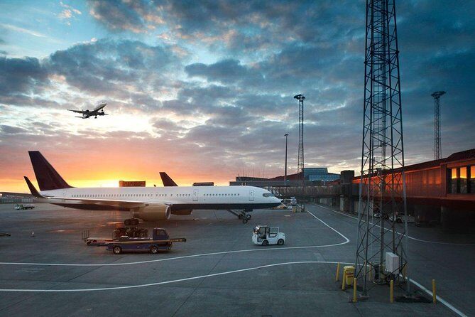 Keflavik To Reykjavik Private Luxury Airport Transfer - What to Expect from the Keflavik to Reykjavik Private Transfer: Details and Insights