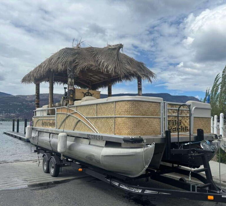 Kelowna: Tiki Party Yacht Rental - Why It’s Worth Considering