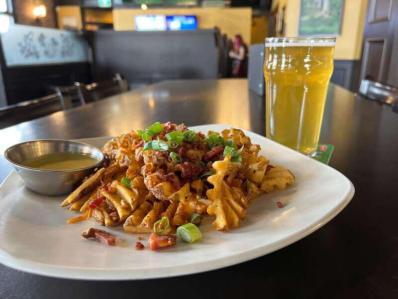Kelowna: Ultimate Kelowna Food Tour - The Food Stops: A Closer Look