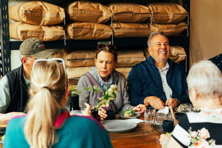 Kelowna: Walking Food Tour with 7 Tastings and 4 Drinks - An In-Depth Look at the Kelowna Food Tour Experience