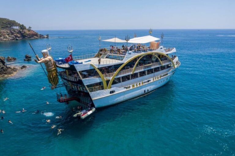 Kemer: Full-Day Boat Trip with Lunch and DJ - The Experience: Atmosphere and Authenticity