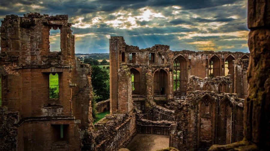Kenilworth Castle and Elizabethan Garden Entry Ticket - Why This Tour Works Well