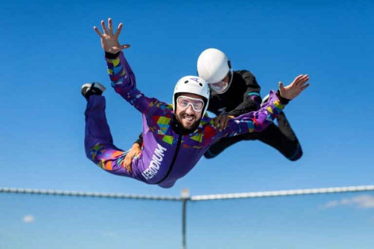 Kent: Outdoor Aeroduim Skydiving Experience - An Honest Look at the Outdoor Skydiving Experience in Kent