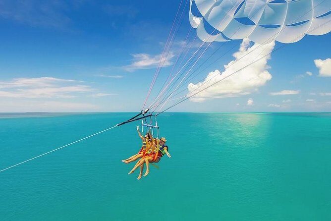 Key West Parasailing Adventure above Emerald Blue Waters - Who Should Consider This Tour?