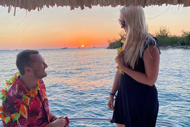 Key West: Private Sunset Cruise on an Authentic Tiki Bar Boat - A Balanced Perspective