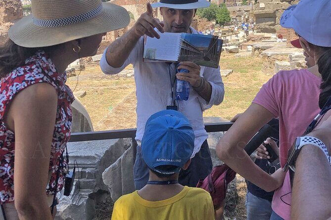 Kid-Friendly Colosseum & Roman Forum Tour with local guide - An In-Depth Look at the Kid-Friendly Rome Tour