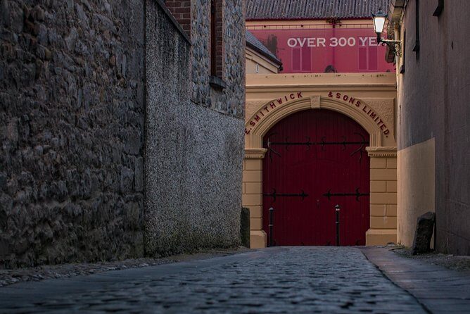 Kilkenny city tour in German. - FAQs