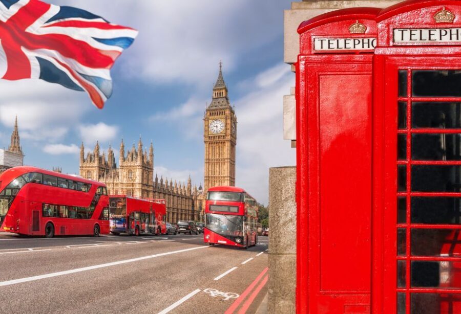 King's Trail of London with a Private Guide & Tickets - What Makes This Tour Stand Out?