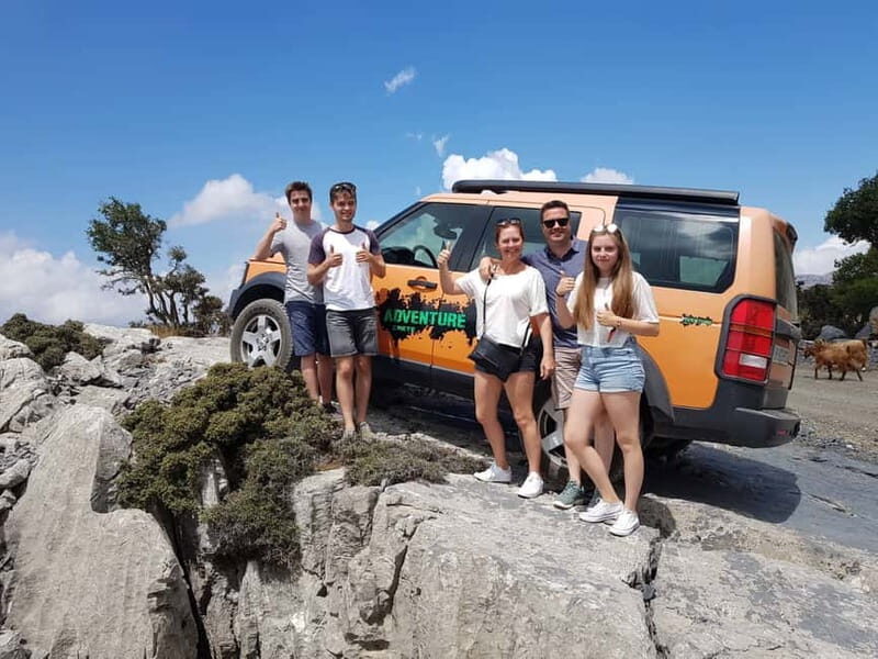 Knossos Palace and Pottery experience. Excursion Safari - The Details That Matter