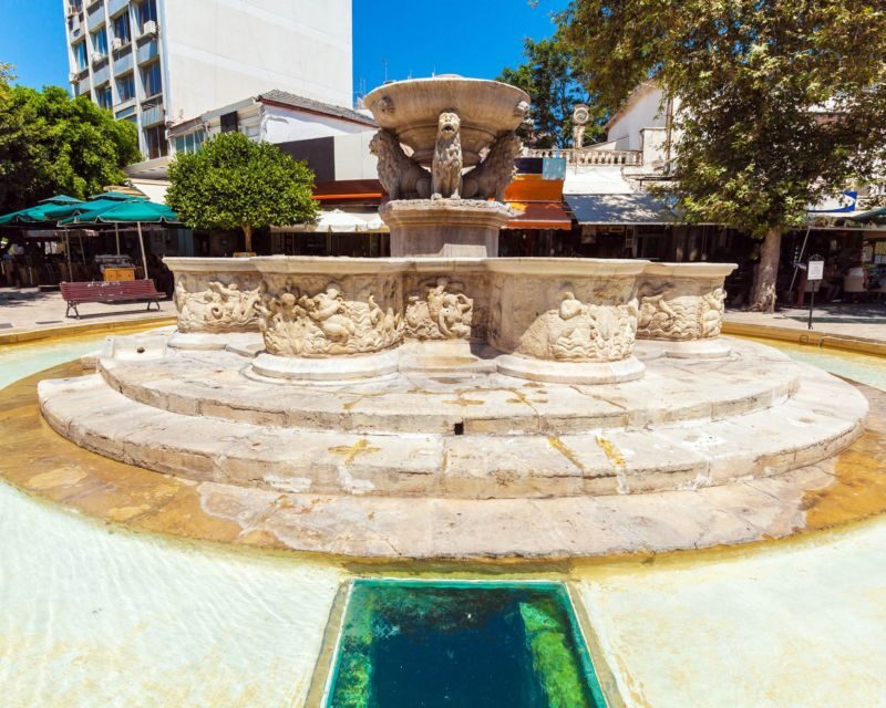 Knossos Palace: E-ticket with Audio and Heraklion City Tour - A Deep Dive into the Experience