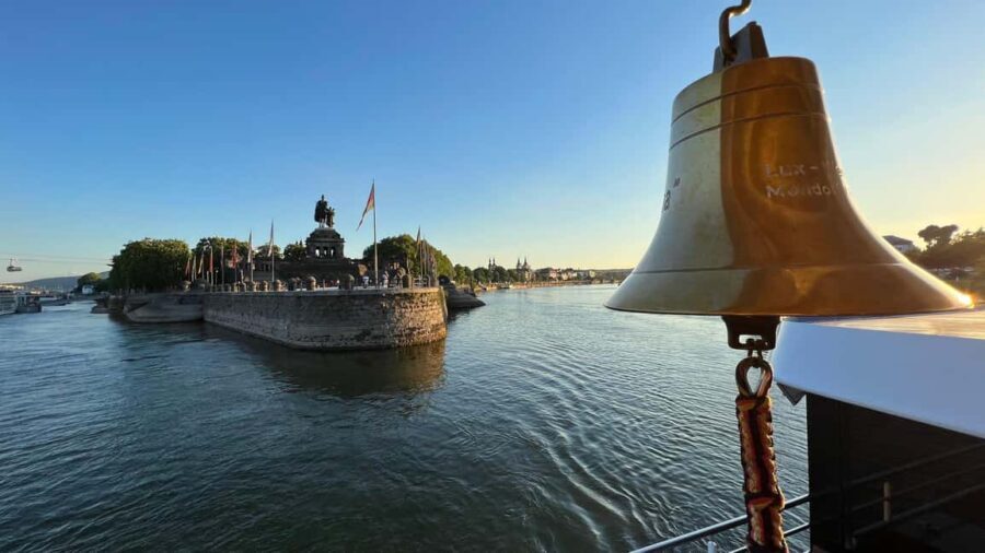 Koblenz:Rhine Valley boat tour along the castles and palaces - Who Should Consider This Tour?
