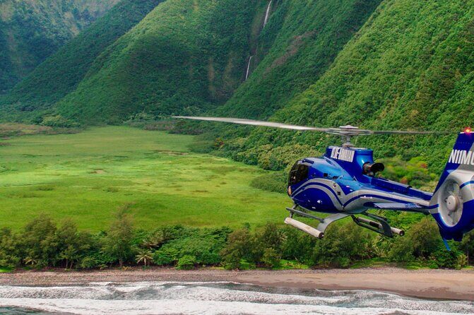 Kohala Waterfalls with Exclusive Landing Helicopter Tour - An In-Depth Look at the Kohala Waterfalls Helicopter Tour