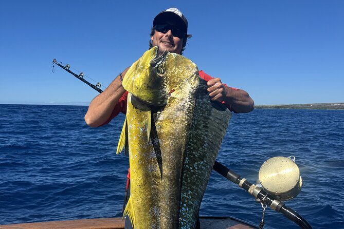 Kona Hawaii Deep Sea Luxury Fishing Trip on Bite Me 5 - An In-Depth Look at the Kona Deep Sea Fishing on Bite Me 5