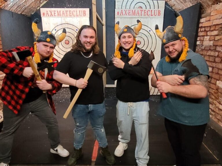 Krakow Axe Mate Club: Axe throwing, Tomahawks. WATL venue! - Getting the Most Out of Your Visit