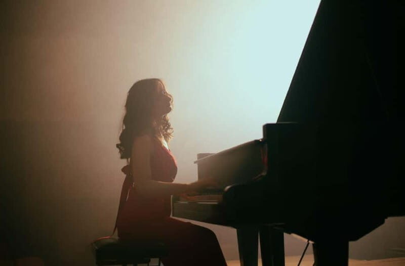 Krakow: Chopin Concert with Candlelight VIP ticket with wine