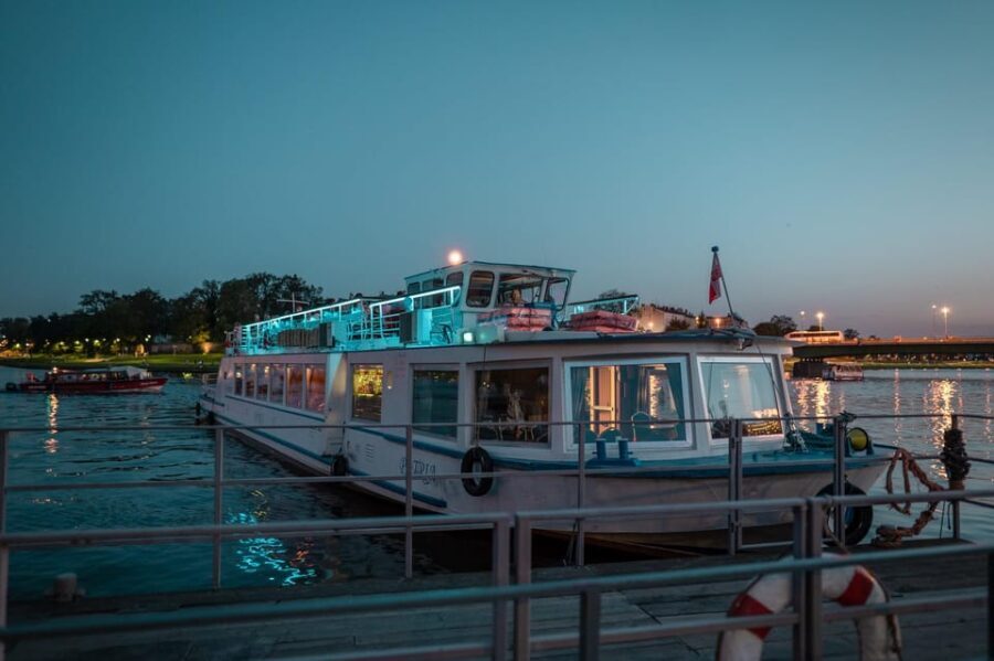 Kraków: Evening or Night River Cruise - The Sum Up