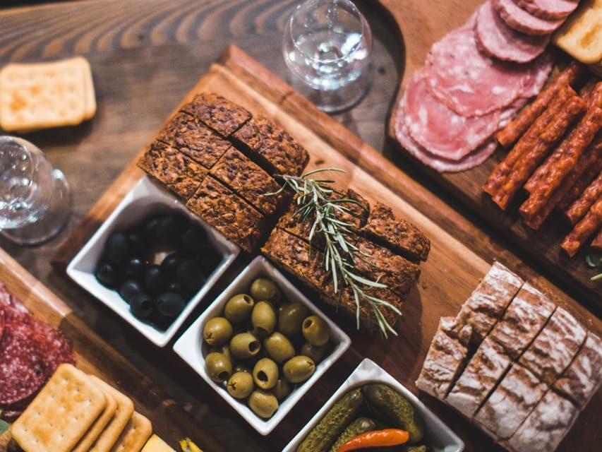 Kraków: Guided Vodka Tour with Food and Drink Tastings - A Deep Dive into the Vodka Experience in Kraków