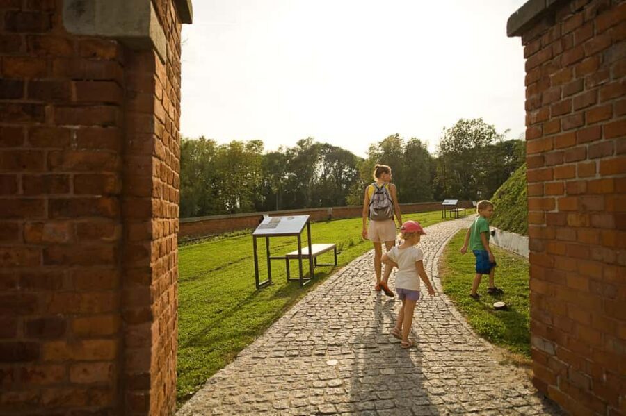 Kraków: Kociuszko Mound Skip-the-Line Entry Ticket - What to expect during your visit