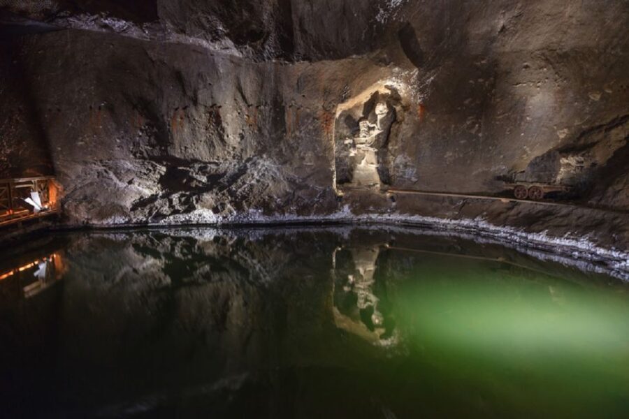 Krakow: Lazy Catamaran River Cruise and Salt Mine Group Tour - A Detailed Look at the Experience