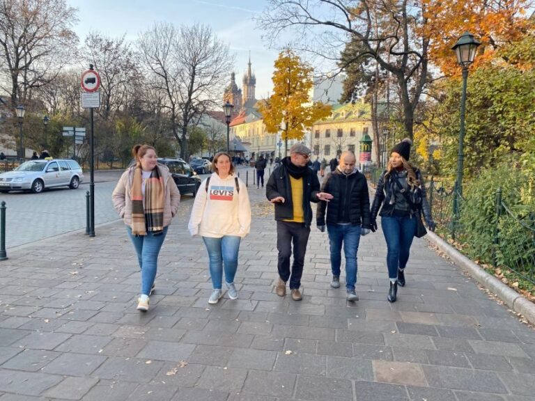 Krakow: Old Town Highlights Walking Tour - A Closer Look at the Tour Itinerary