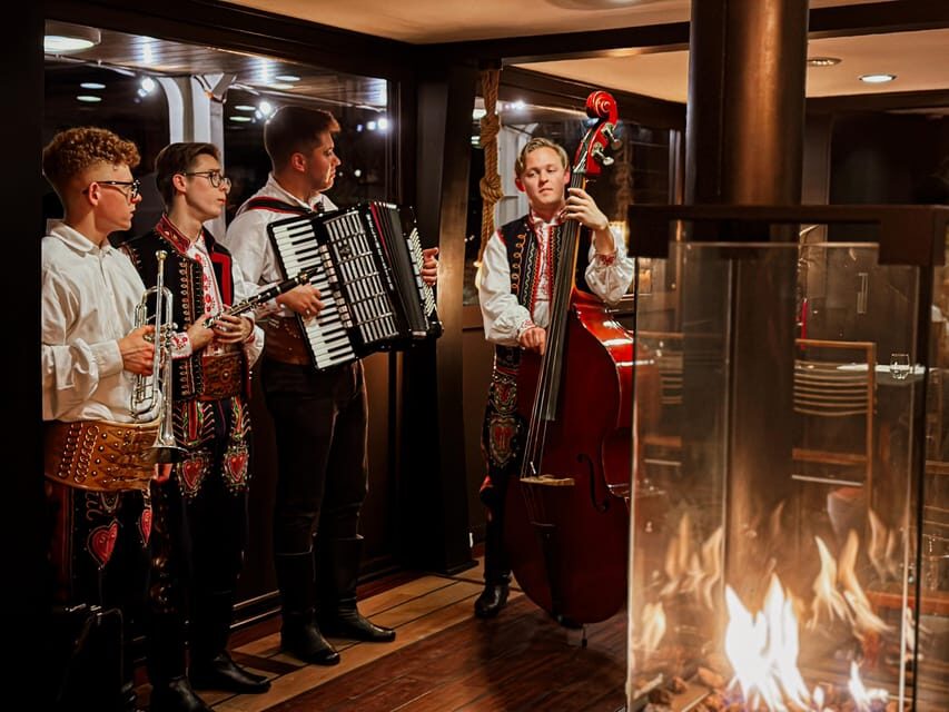 Krakow: Polish Folk Dinner with Vistula River Cruise - Krakow: Polish Folk Dinner with Vistula River Cruise — A Practical and Authentic Experience