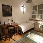 Krakow: Pope John Paul II History: Guided Tour - Home & Sanctuary - The Sum Up