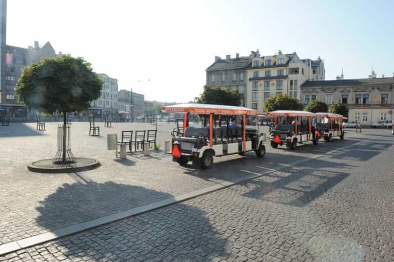 Krakow: Private City Tour by Electric Car with Audio Guide - The Itinerary and Highlights