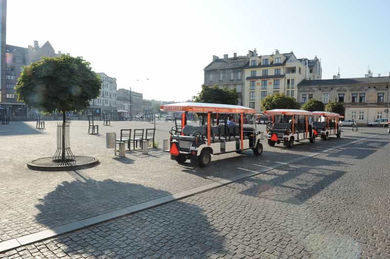 Krakow: Private City Tour by Electric Car with Audio Guide - The Itinerary and Highlights