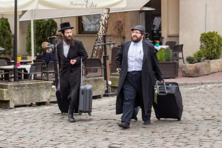 Krakow: Schindler's Factory and Jewish Ghetto Guided Tour - Who This Tour Is Best For