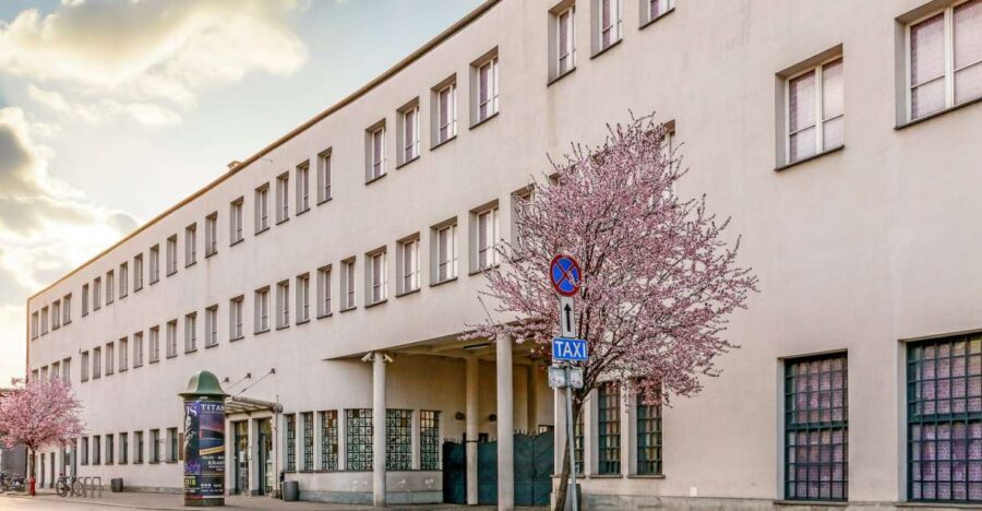 Krakow: Schindler's Factory Guided Tour - Who Is This Tour Best For?