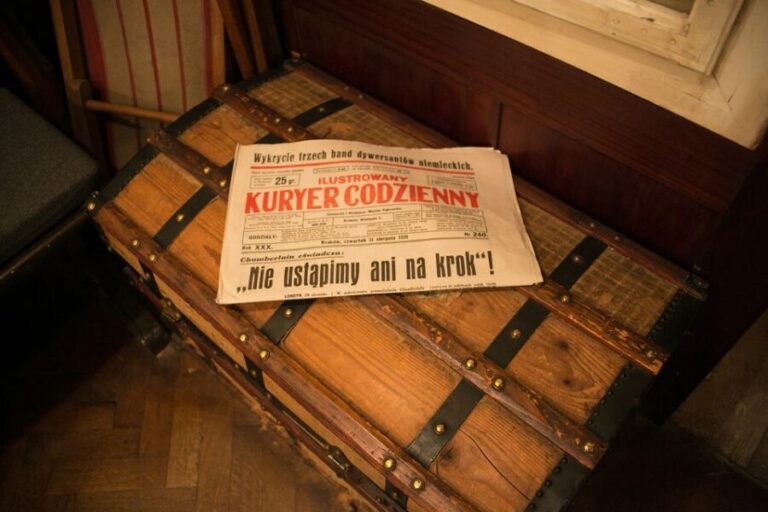 Krakow: Schindler's Factory, Jewish Ghetto & Salt Mine Tour - Final Thoughts: Is This Tour Right for You?