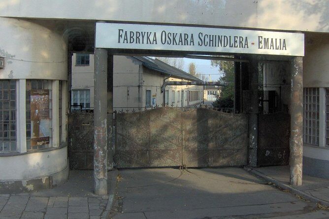 Krakow: Skip the line Oskar Schindlers Museum Private Tour - What’s Included and What to Keep in Mind
