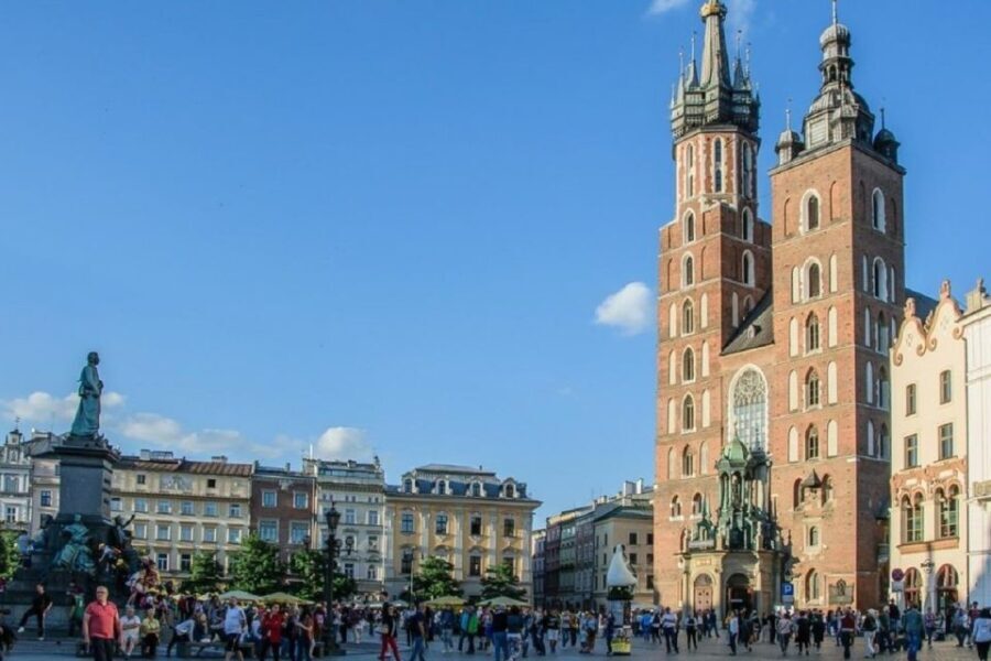 Krakow: Skip the Line Underground Museum & Old Town Private - Why This Tour Is a Great Deal