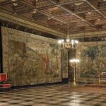 Krakow Skip The Line Wawel Castle and Cathedral Private Tour - The Experience in Detail