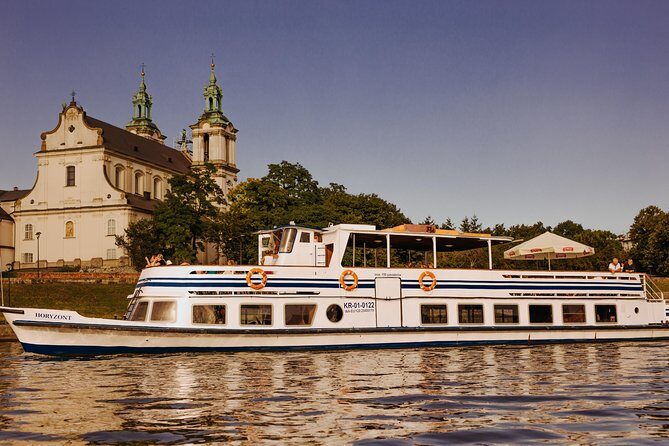Krakow Vistula River 1 Hour Sightseeing Cruise - A Detailed Look at the Krakow Vistula River Cruise